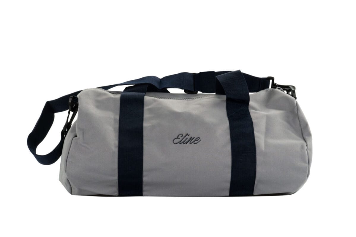 sporttas grijs met blauwe linten